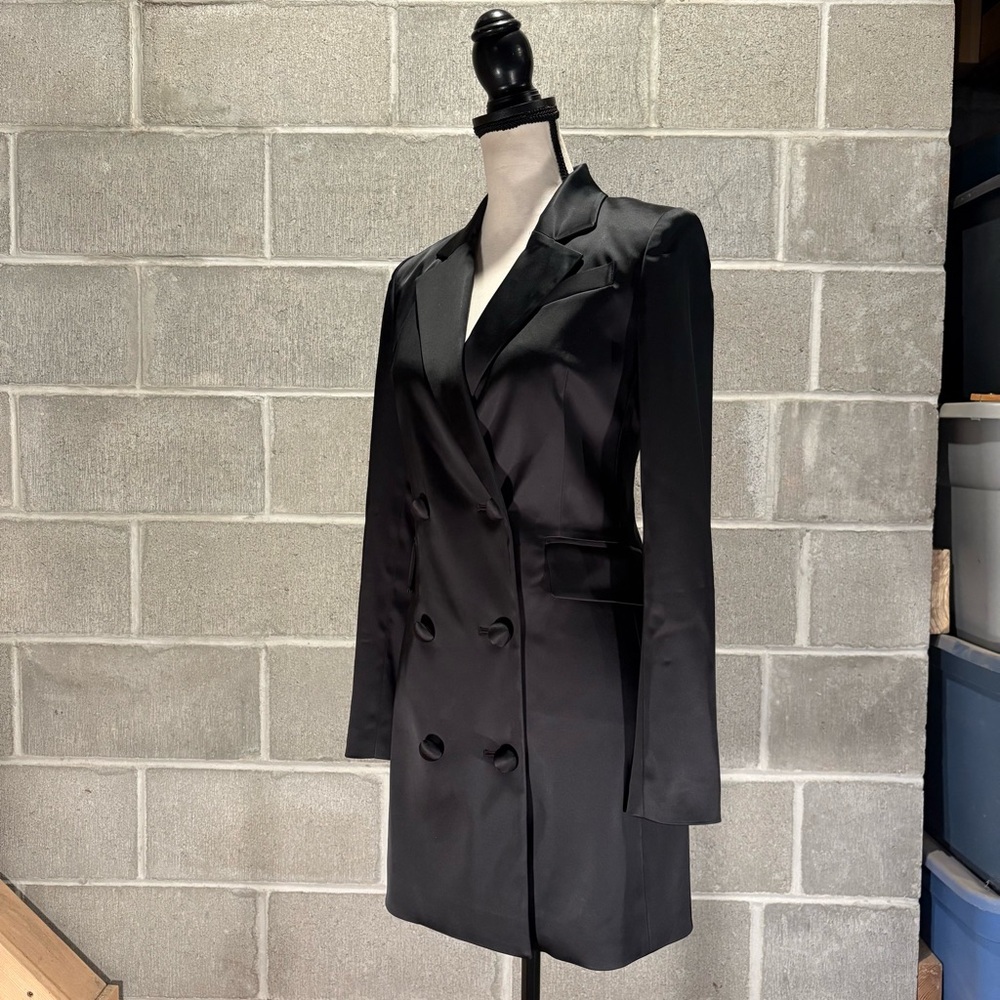 Milly satin blazer dress. - Picture 6 of 13